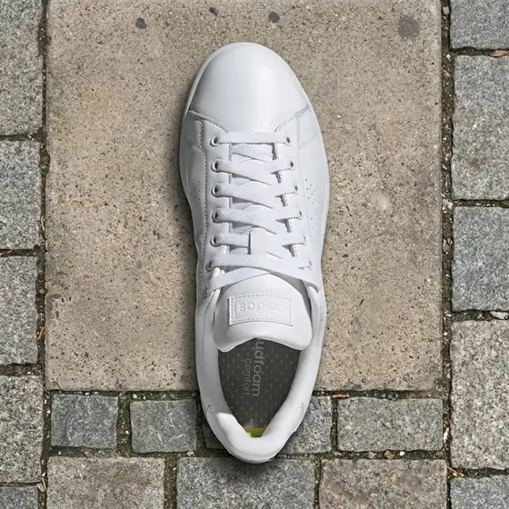 Tênis Advantage 2.0 adidas (imagem ilustrativa)